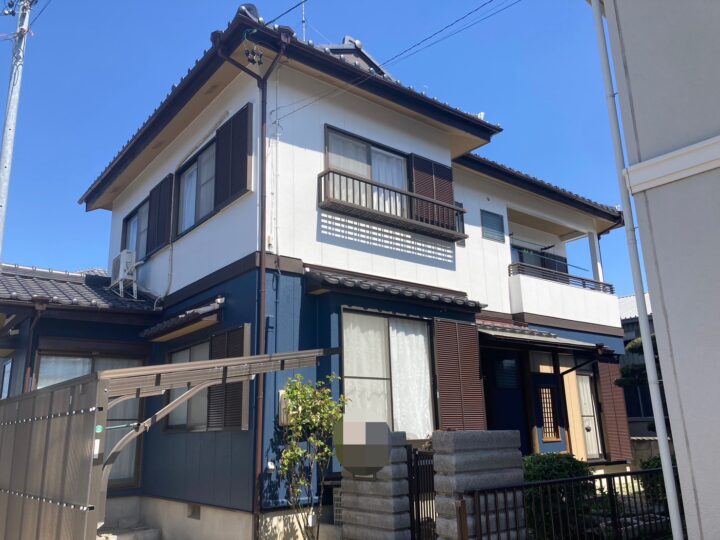 刈谷市で外壁塗装・コーキング、板金工事！　幕板がいいアクセントになってます！