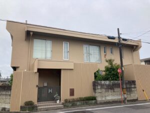 岡崎市で外壁塗装・コーキング、防水工事！　外壁も屋上もピッカピカ！