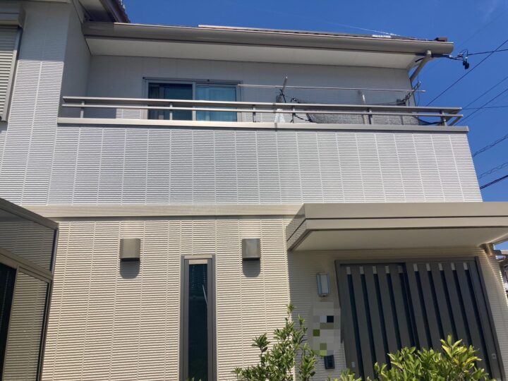 【ラーテル】岡崎市|明るさそのままにグレードアップ。ツートンで上品に仕上げた外壁塗装